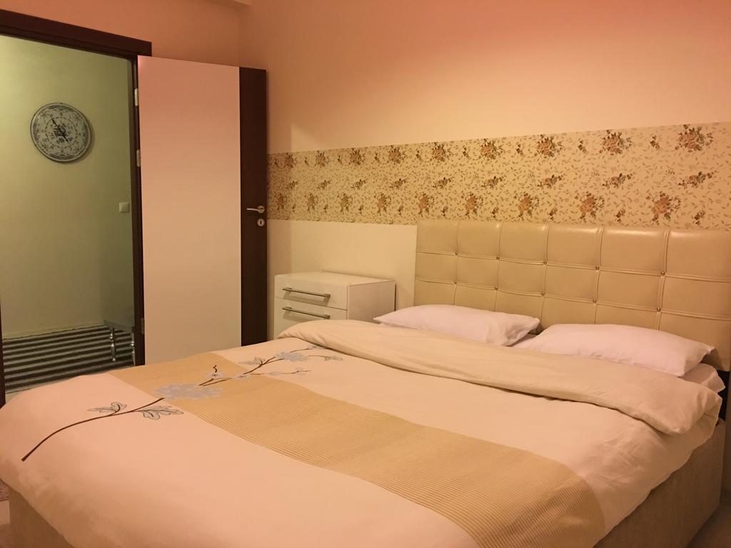 בורסה Karims Apartments מראה חיצוני תמונה